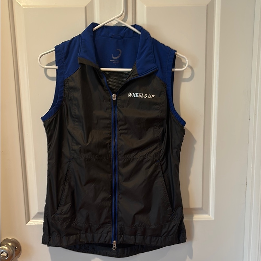 Zero Restriction Wheels Up Black and Blue Vest Size S
